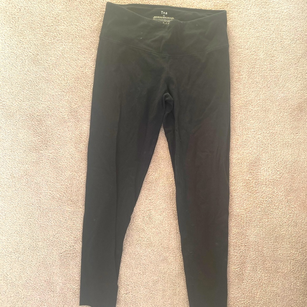 TNA cropped leggings
